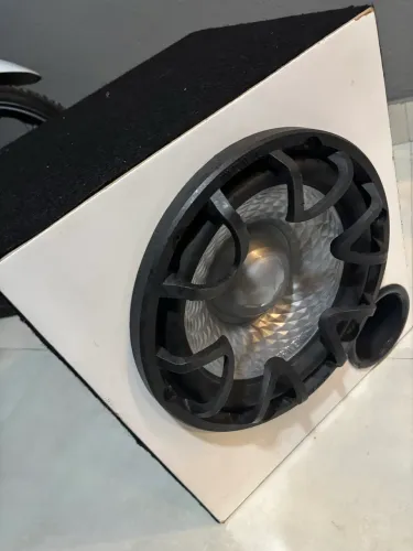 Caixa de som subwoofer 12