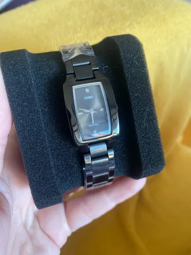 Relógio feminino preto