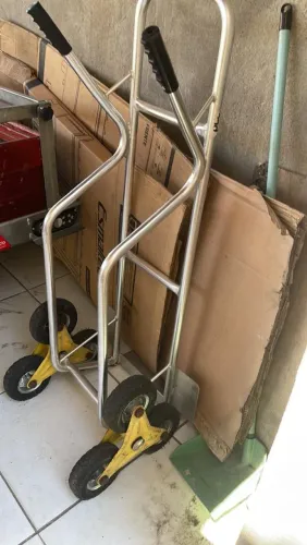 Carrinho auxiliar