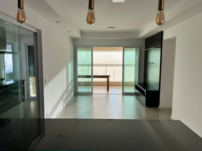 Apartamento à venda no Edifício Mondrian em Bauru -SP.