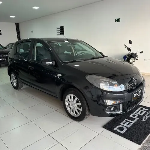 Renault Sandero Privilège Hi-flex 1.6 16V 5P AUT 2014