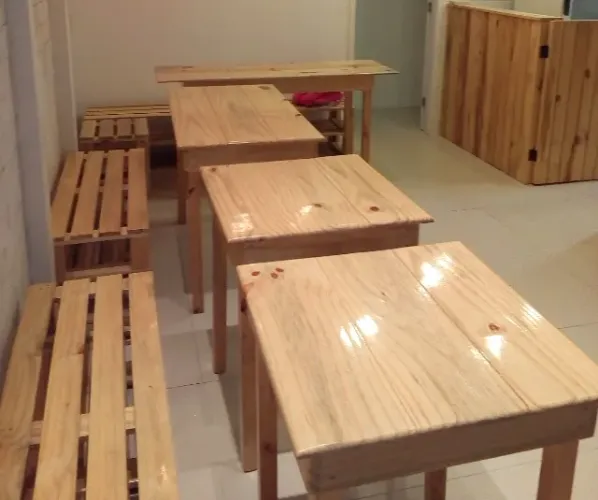 Mesa de Pinho