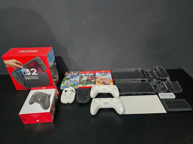 Nintendo Switch 2 + 2 Capas + 3 Jogos + Controle Pro 2 + suportes controle + 2 películas