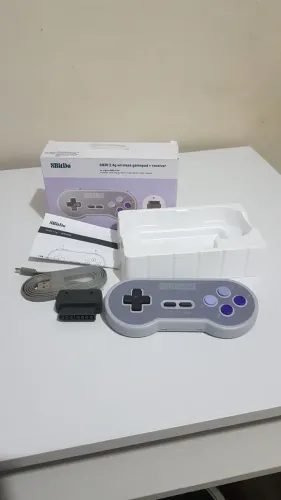 Controle 8BitDo SN30 2.4g Wireless para Super Nintendo