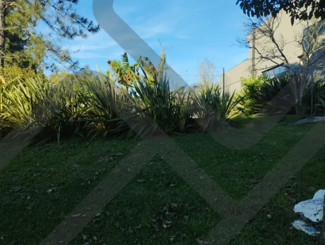 Terreno à venda em Aldeia da Serra 572 m² por R$ 1.300.000 - Aldeia da Serra - Barueri/SP