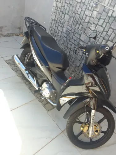 Veloz