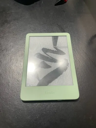 Kindle gen 11 16gb com Jailbreak