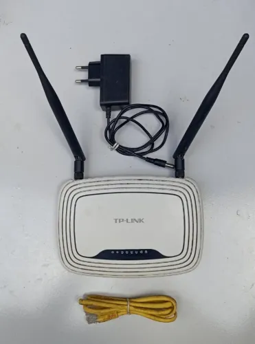 Roteador Wireless TP-Link, modelo TL-WR841N