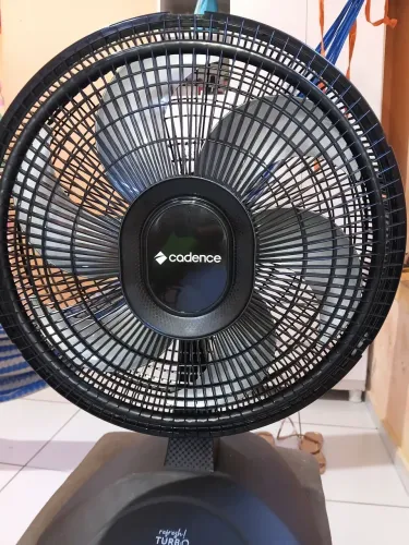 Ventilador de mesa turbo novo