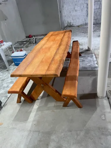 Mesa rústica