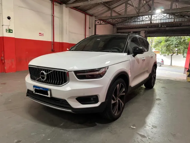 Volvo XC40 T-5 R-design 2.0 252cv AWD 2020