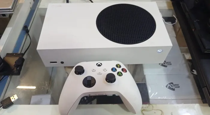 X Box series S 512 GB