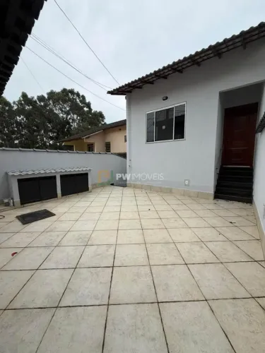 2 apartamentos para aluguel tem 50 m2 com 1 quarto em Granja dos Cavaleiros - Macaé - RJ