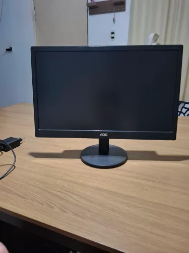 Monitor AOC
