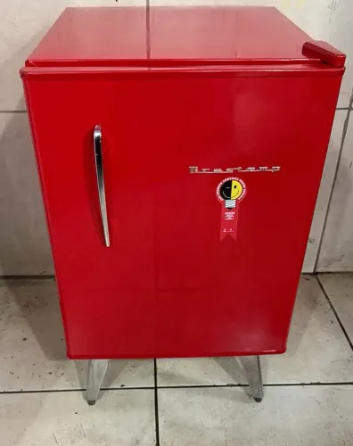 Frigobar retrô Brastemp seminovo conservadissimo vermelho