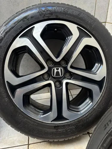 Roda original HR-V R17