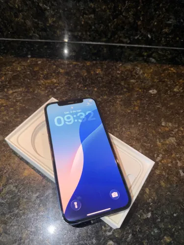 iPhone 12 - 128Gb