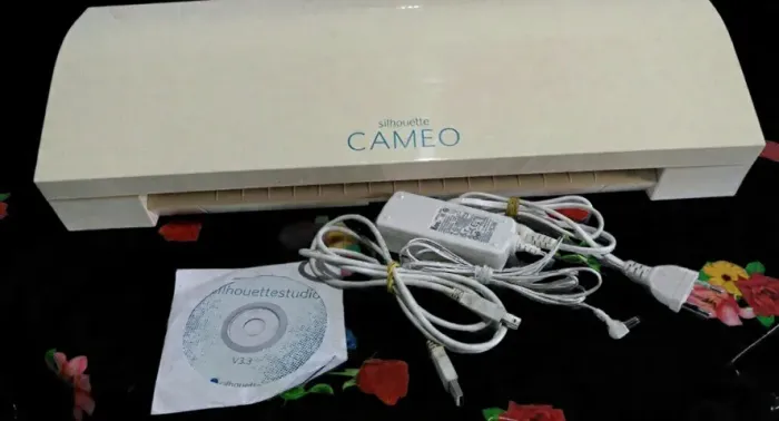 Silhouette Cameo 3 (400,00) PREÇO PRA VENDER RÁPIDO