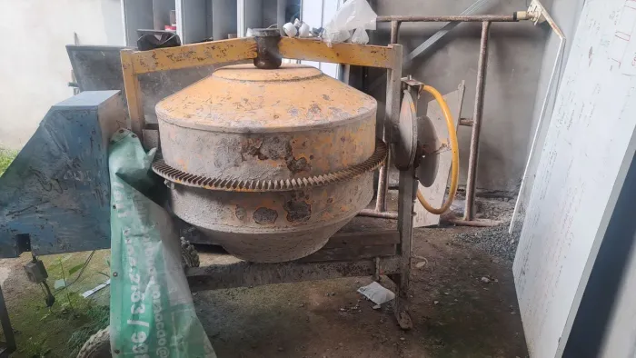 Betoneira e compactfor