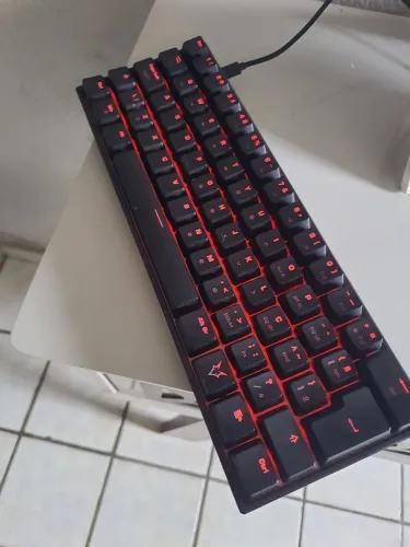 Teclado gamer 60%