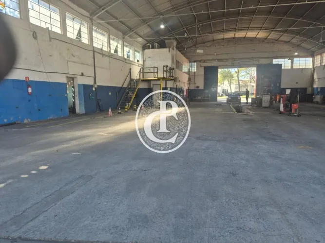 Galpão Comercial Venda e Renda de Locação l Chacaras Reunidas l 740 m²