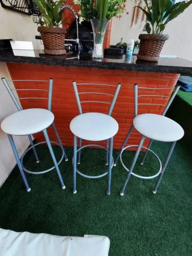 3 Banquetas - Trio 