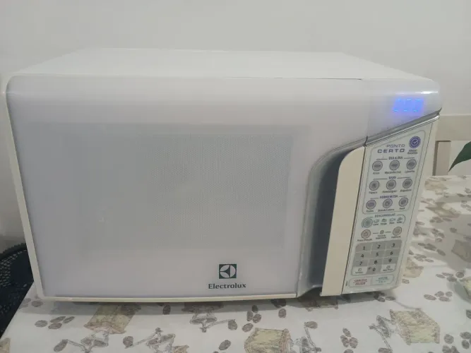 Microondas Eletrolux 30 litros