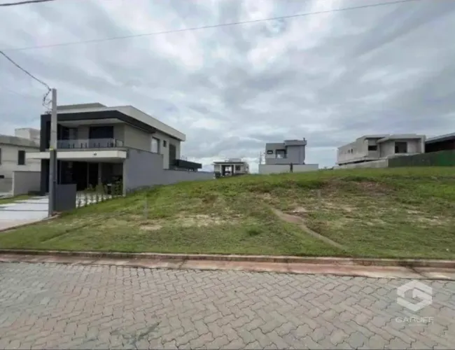 Terreno à venda, 330 m² por R$ 760.000,00 - Loteamento Terras Alpha São José dos Campos -