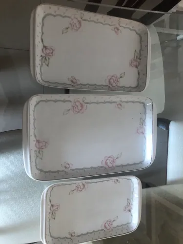 Jogo de Travessas Porcelana florais.