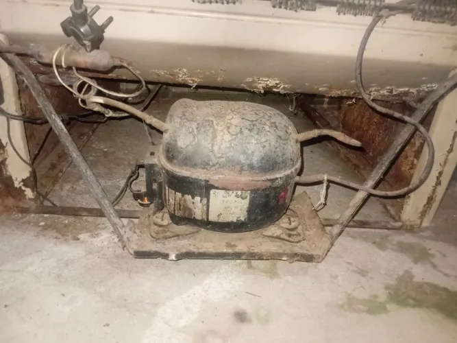 Vendo motor de geladeira