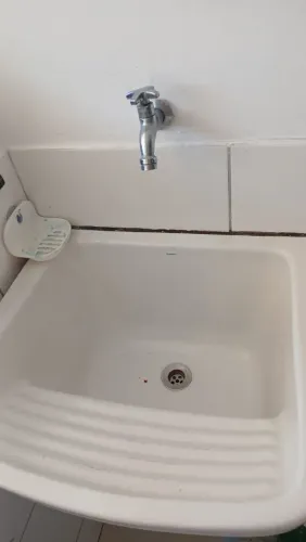 Tanque em louça