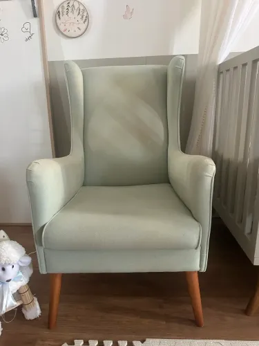 POLTRONA DE AMAMENTAÇÃO / DECORATIVA - EXCELENTE ESTADO