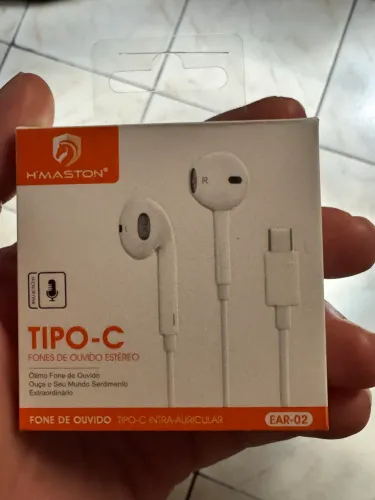 Fone de ouvido com fio 