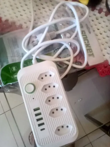 Estensao 2m com saídas USB