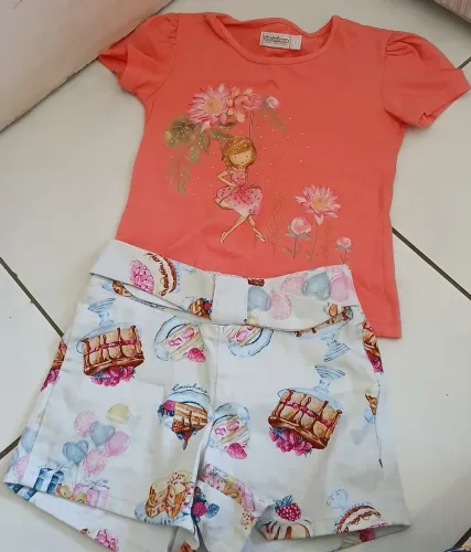 conjunto infantil- Blusa e Shorts