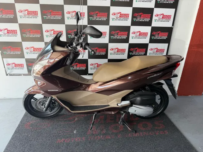 PCX DLX 2017 NOVÍSSIMA APENAS 50.500 kms