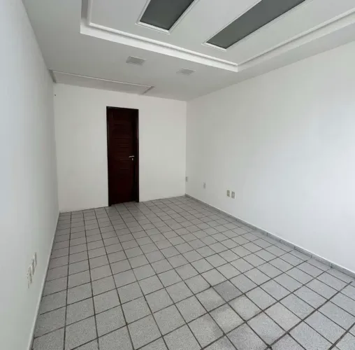 SALA COMERCIAL BAIRRO TAMBAÚ