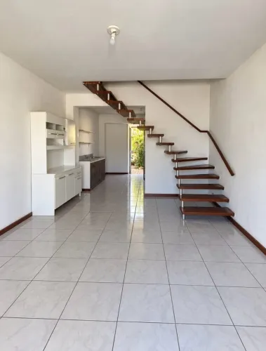 VENDO CASA NO JURUNAS A