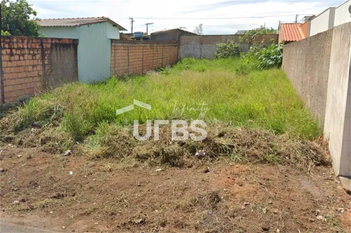 Terreno com 300m² à venda no bairro Shopping Park