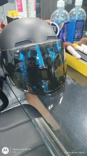 Capacete esccoter elétrica 