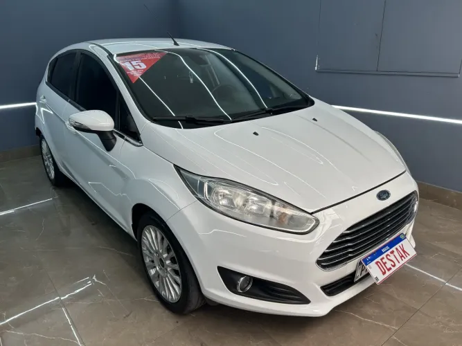Ford Fiesta Titanium 1.6 Powershift Aut. 2015