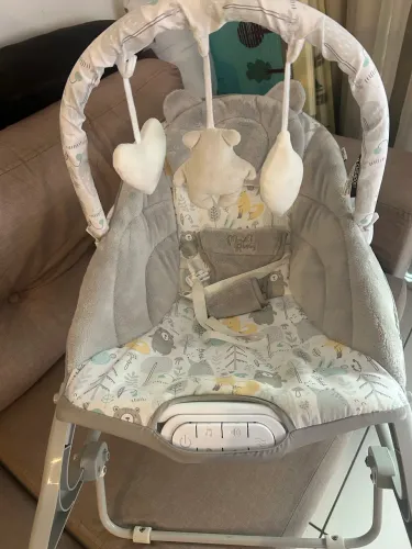 Cadeira de balanço para bebê