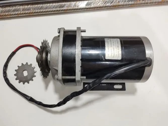 Motor 1000 watts com redução planetária 