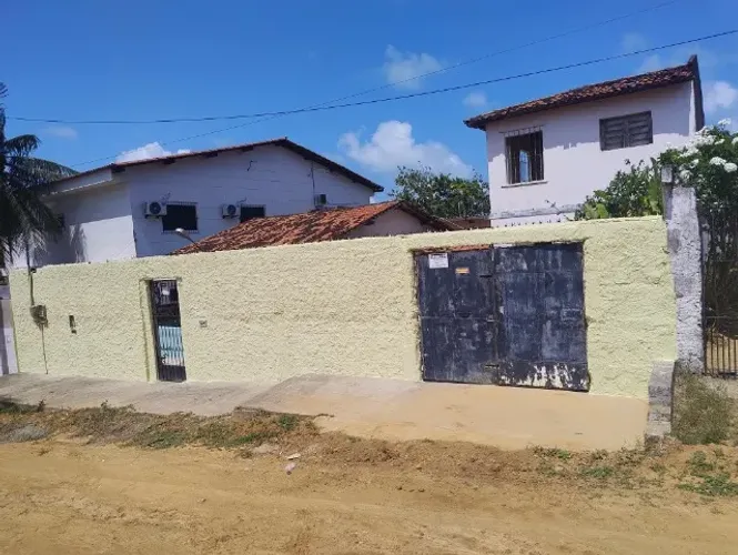 Casa e 02 kitnets em Itamaracá (troco por carro e moto) Forte Orange, perto da praia