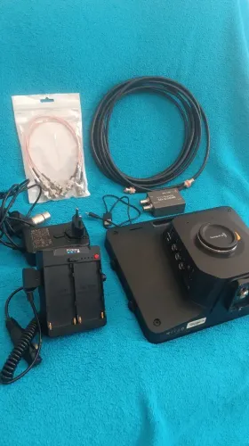 Blackmagic Studio 4k 60fps com adaptador de bateria 