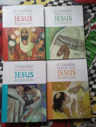 O caminho aberto por JESUS 4 evangelhos