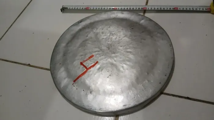 Formas de Pizza em Alumínio - 35cm R$10,00 cada (Lote com 30 unidades)