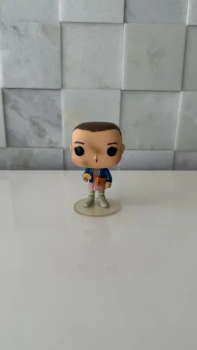 Funko Pop Stranger Things Eleven with Eggos #421 - Loose