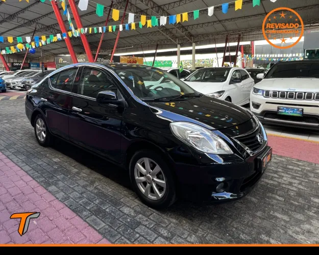 Nissan Versa SL 1.6 16V Flex Fuel 4P Mec. 2014