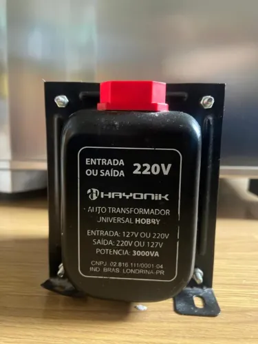 Hayonik - Auto Transformador Universal Hobby 127V/220V - 3000VA